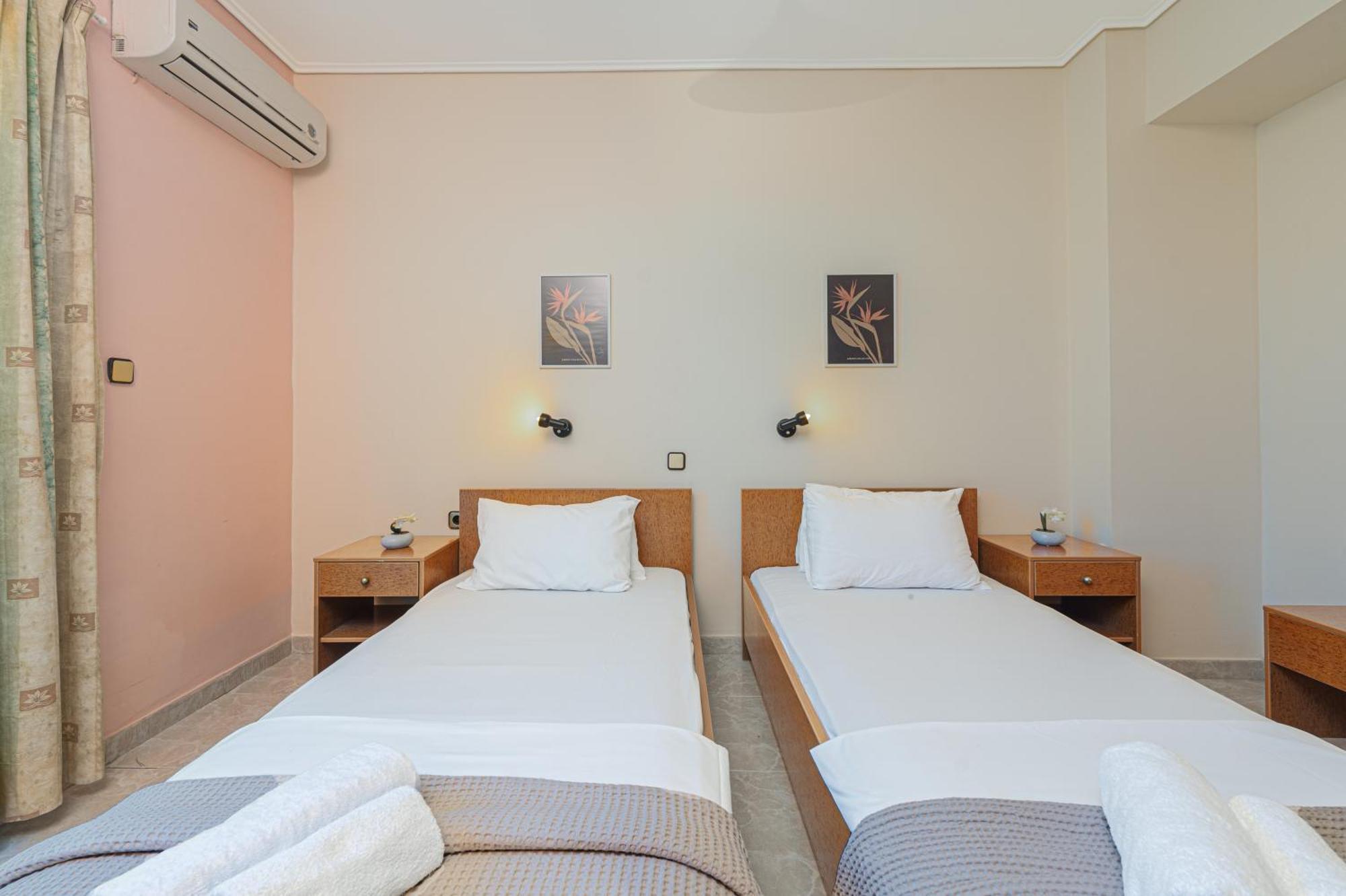 Hotel Aura Laganás Eksteriør bilde